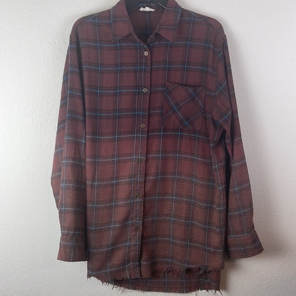 Plaid flannel - Picture 3 of 6
